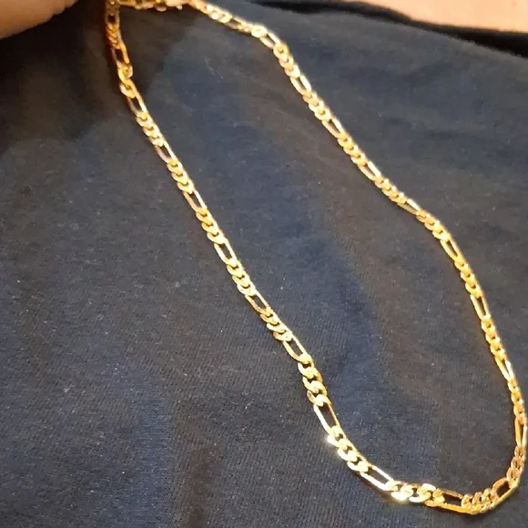 14k Gold 18in 3mm Frosted Figuero